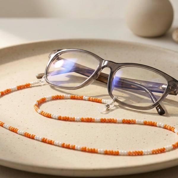 Seed Bead Glasses Chain in sunkissed Orange and White