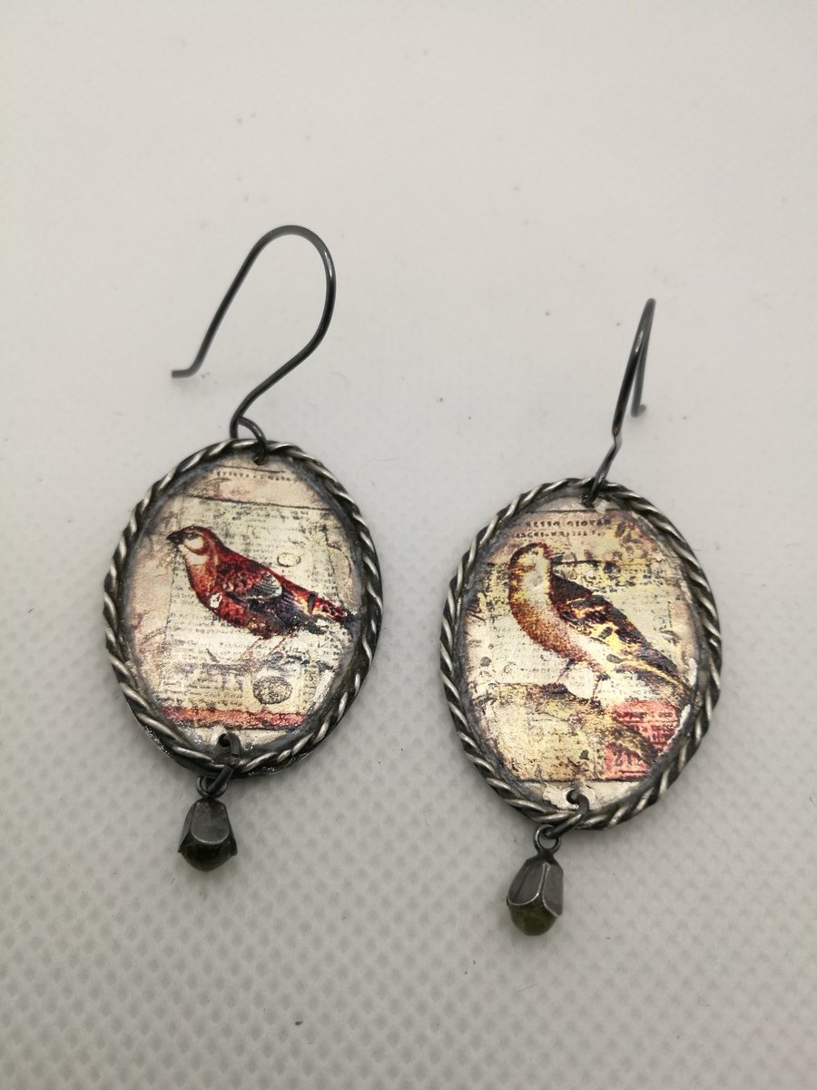 Victoriana bird Sterling Silver and Peridot dangle earrings