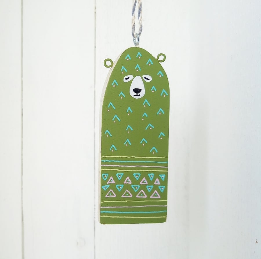 Green Bear Decoration, Handmade Wooden Decoration, Reclaimed Wood, Low Waste