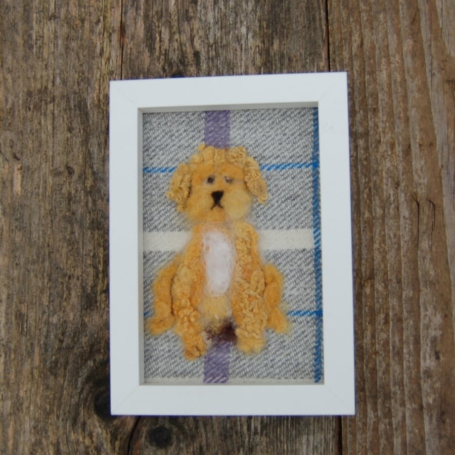 Labradoodle wool picture - needle felt labradoodle picture