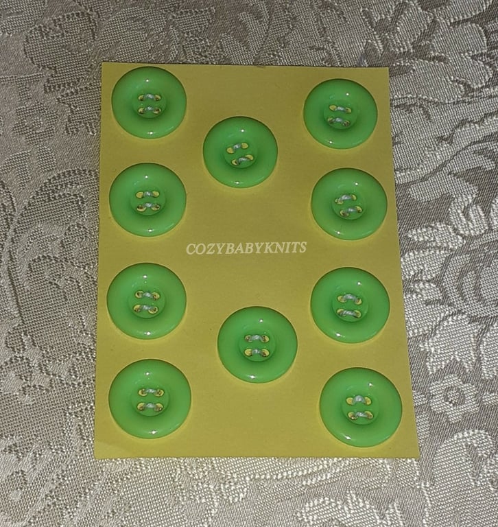18MM BRIGHT GREEN ROUND BUTTONS WITH FOUR HOLES FOR ATTACHING 