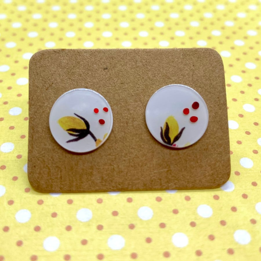 Recycled plastic yellow flower disc stud earrings