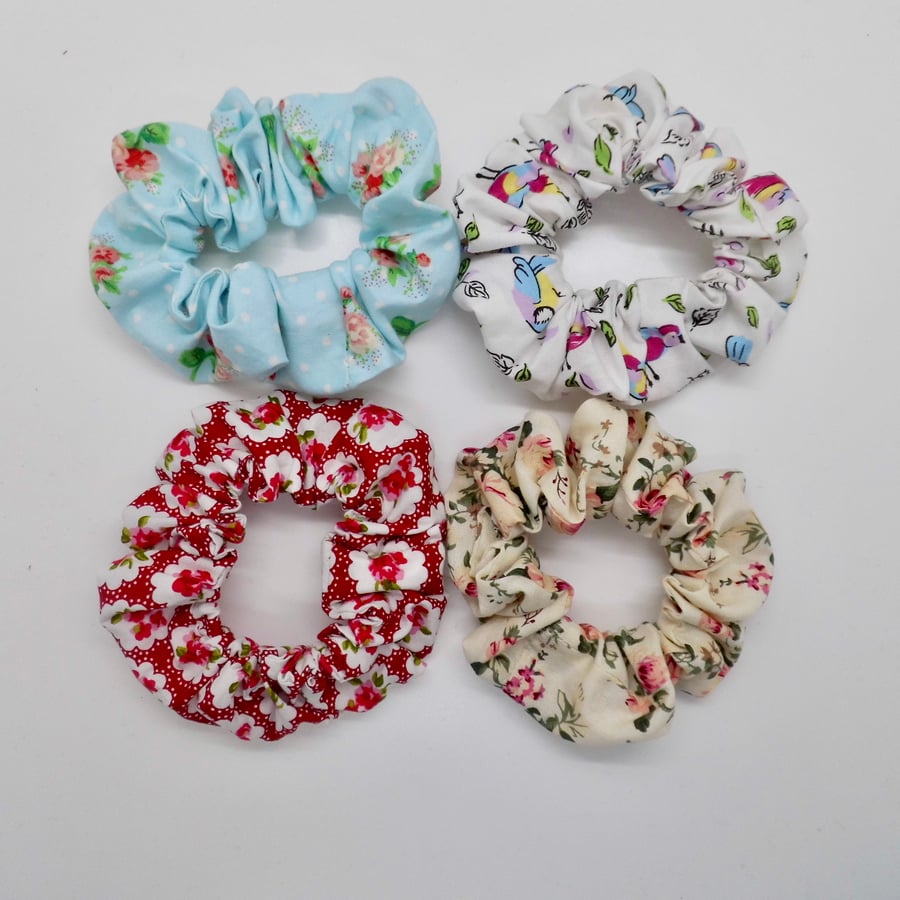 Pack of 4 cotton fabric hair scrunchies