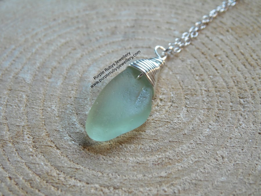 Green sea 2024 glass necklace