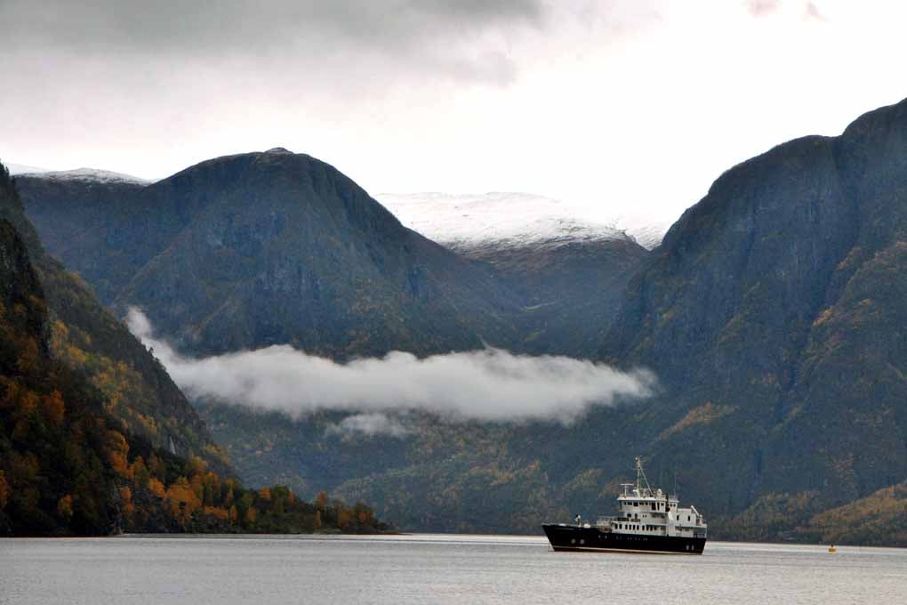 Vestland Explorer Aurlandsfjord Flam Norway 18"x12" Print