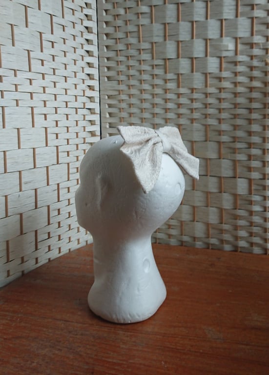 ivory Eri wild silk handmade wedding hair bow