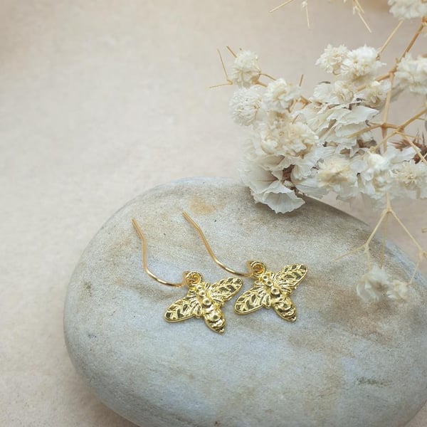 18k gold plated earrings with gold plated bee charms perfect for bee lovers
