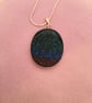 Beautiful Tri-Colour Oval Pendant - Image 5