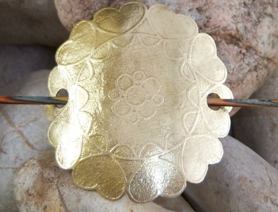 Shawl pin in flower etched brass