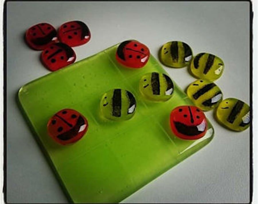 Fused Glass Ladybird and Bee Noughts and Crosses Board