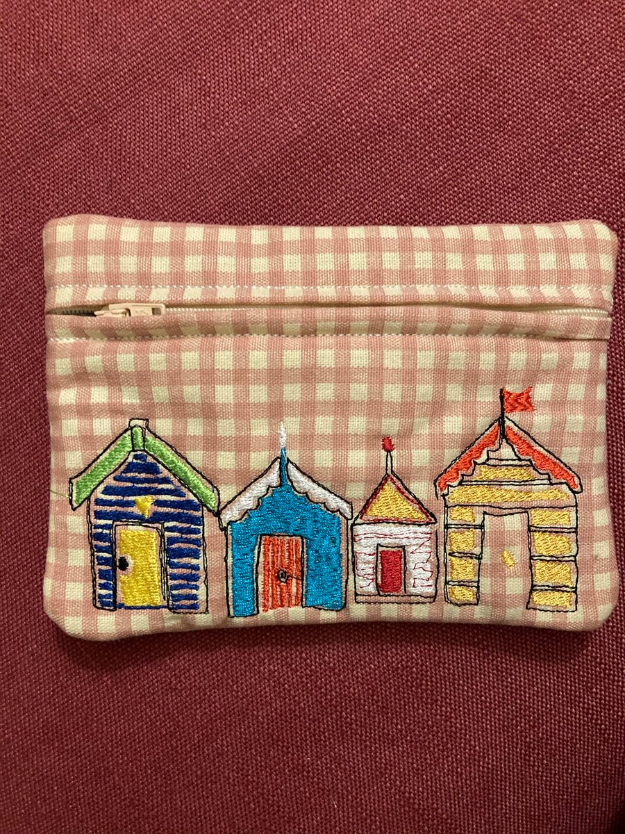 Embroidered beach hut zipped purse