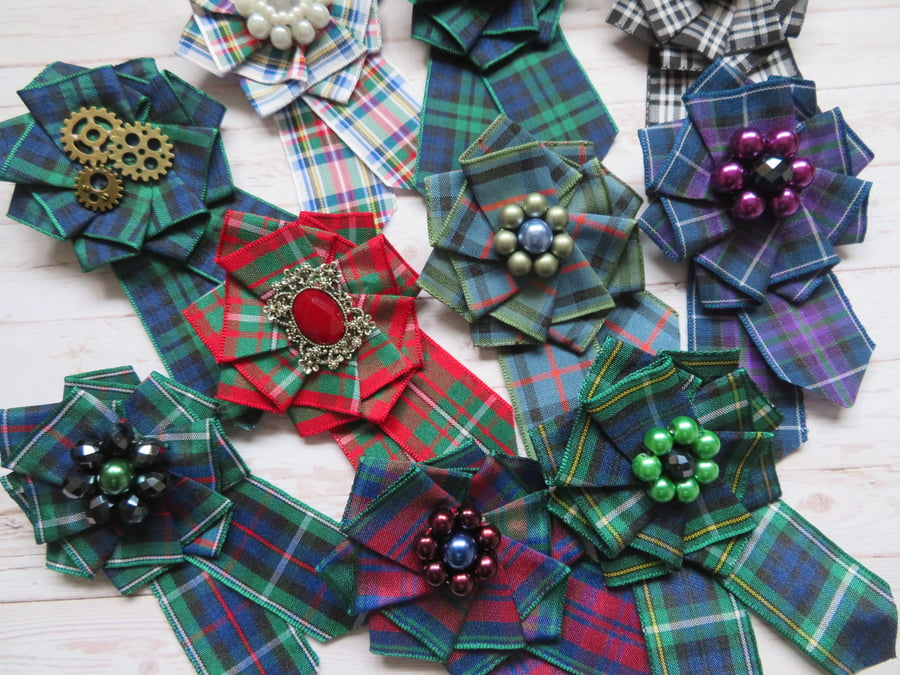 Tartan Rosette Mini Brooch Pin - Many different Clans available