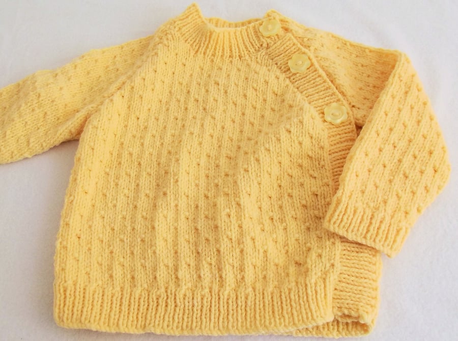 Babies Handknitted Jumper, Yellow, 3 to 6 monthes, hm114