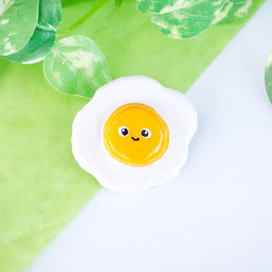 Cute Fried Egg Painted Clay Pin Badge Brooch