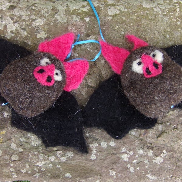 Halloween Woolly Batty