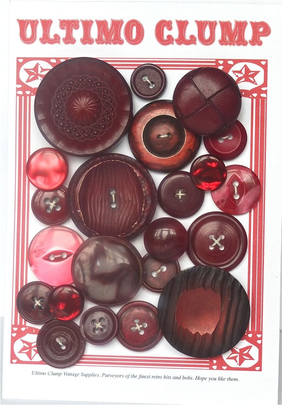 22 Vintage Burgundy Buttons