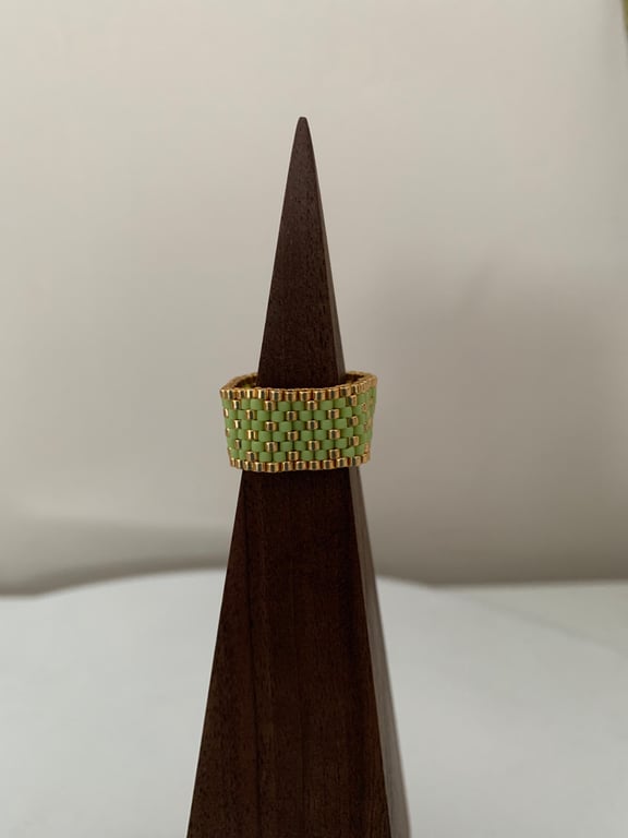 Vibrant green and gold beaded ring