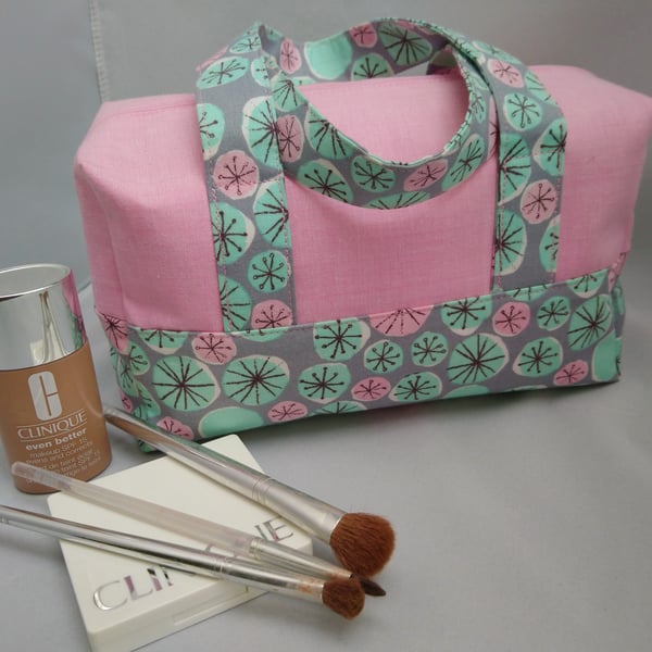 Bags, Handled Zipped Box Shape Make Up Bag with Multi use Option