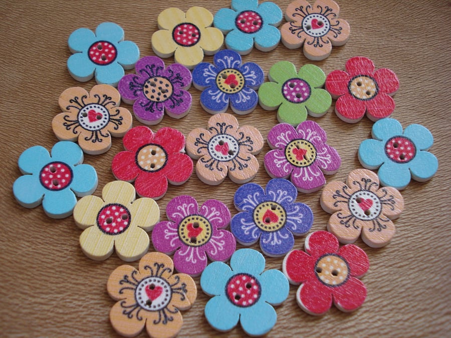 20 Flower Buttons: Free Delivery, Wooden Buttons, Floral Buttons Painted Buttons