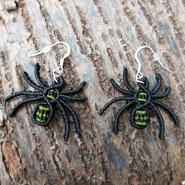 Stripy Spider Macrame Earrings 