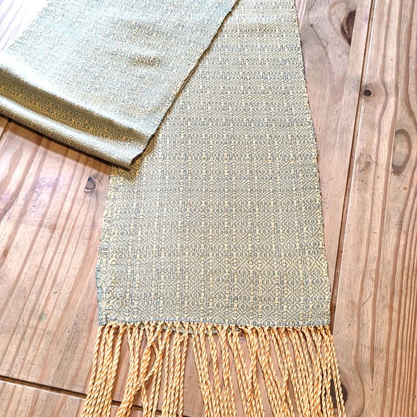 Woven Scarf - Harlequin