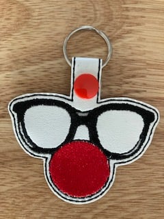 996. Red nose and glasses keyring