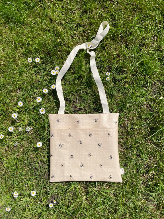 Over shoulder, Cross body peg bag 