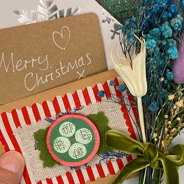 Wooden pin winter floral inspired by Jane Seymore painting