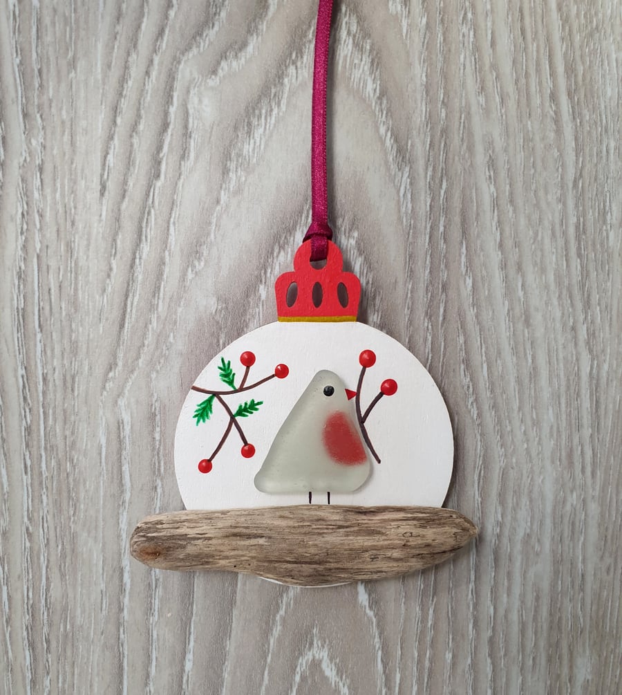 Sea glass and driftwood ROBIN