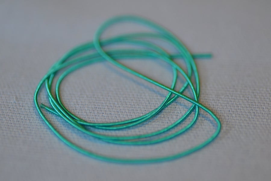 Rough Purl no.6 in Jade Opal (supa green)