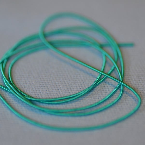 Rough Purl no.6 in Jade Opal (supa green)