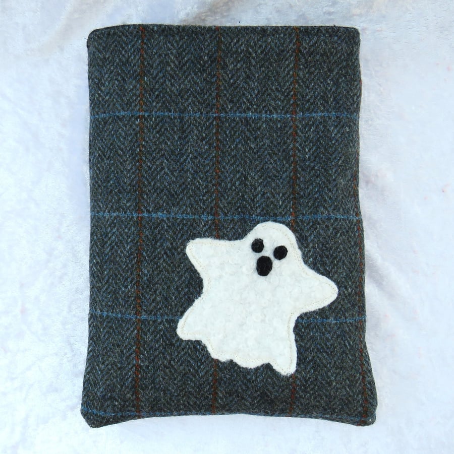 Herringbone Wool Book Sleeve: Ghost, paperback protector