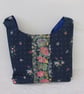 OVER THE BODY  SHOULDER BAG IN BLUE WITH FLOWERS - Image 3