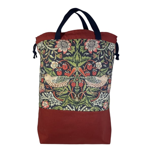XXL drawstring knitting bag with floral strawberry thief print