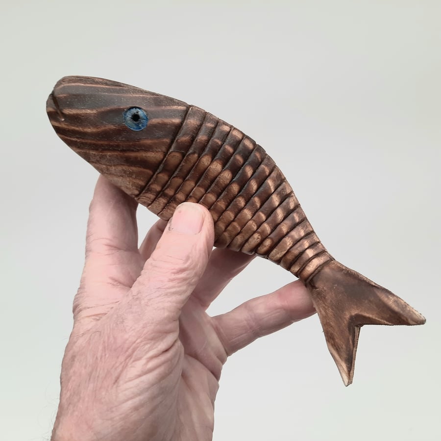 Articulating fish Folksy