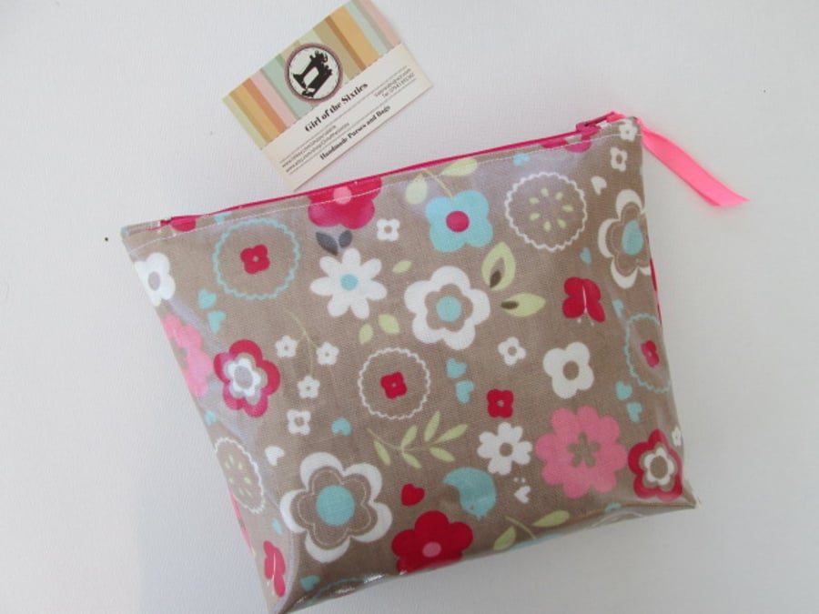 Vintage Design Fabric PVC Make Up Bag 
