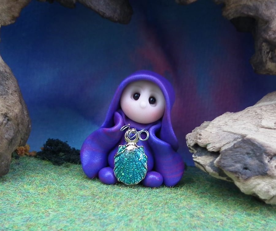 Tiny Seashell Gnome 'Suri' 1.5" OOAK Sculpt by Ann Galvin