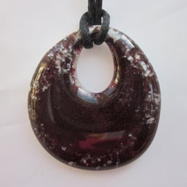 Handmade cast glass round pendant - Sanguine
