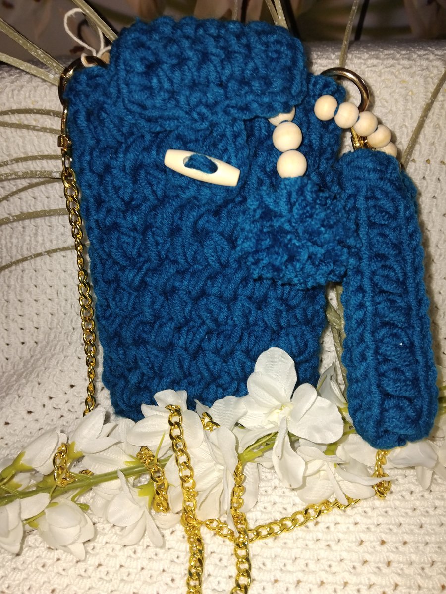 Handmade Crochet Phone Bag with overbody chain