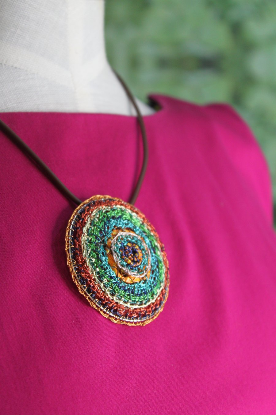 Convertible recycled brooch pendant 