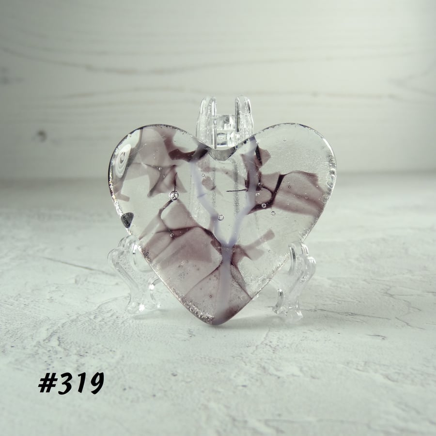 Fused glass purple heart pocket hug with stand 5x4.5cm, handcrafted (319)