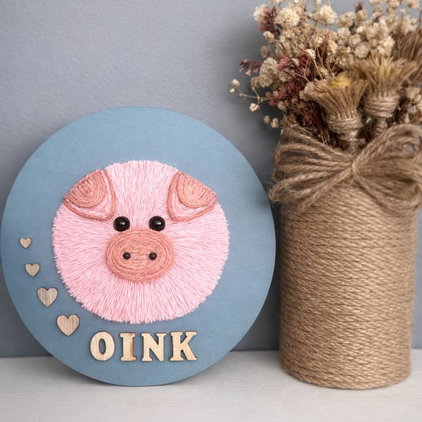 Rustic Pig Wall Decor,Handmade Farm Art, Animal Plaque, Country Cottage Gift.