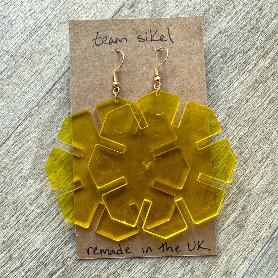Vintage Yellow Octon Earrings