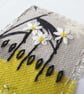 HAND EMBROIDERED GREETING CARD VINTAGE FABRIC DAISIES - Image 2