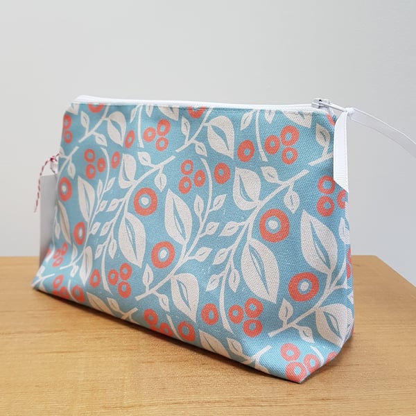 'Lucy' cosmetic bag in blue and coral
