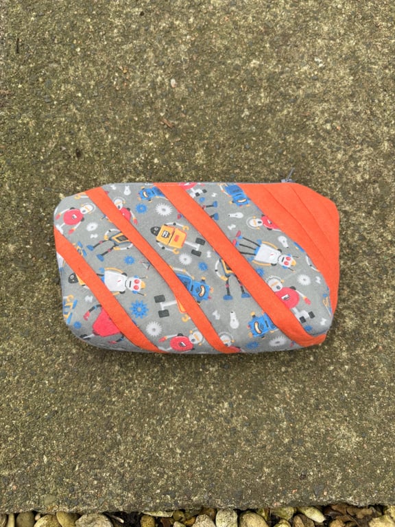 Robot zipped pouch