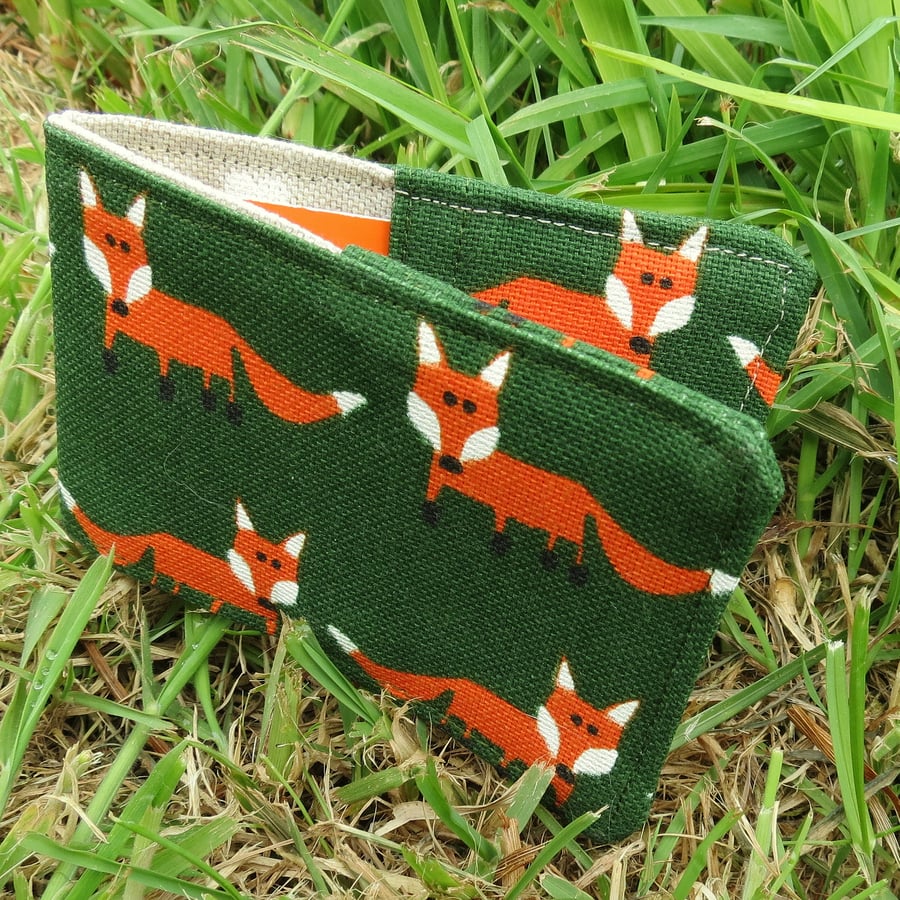Travelcard Sleeve.  Foxes design.  Oyster Card Cover.