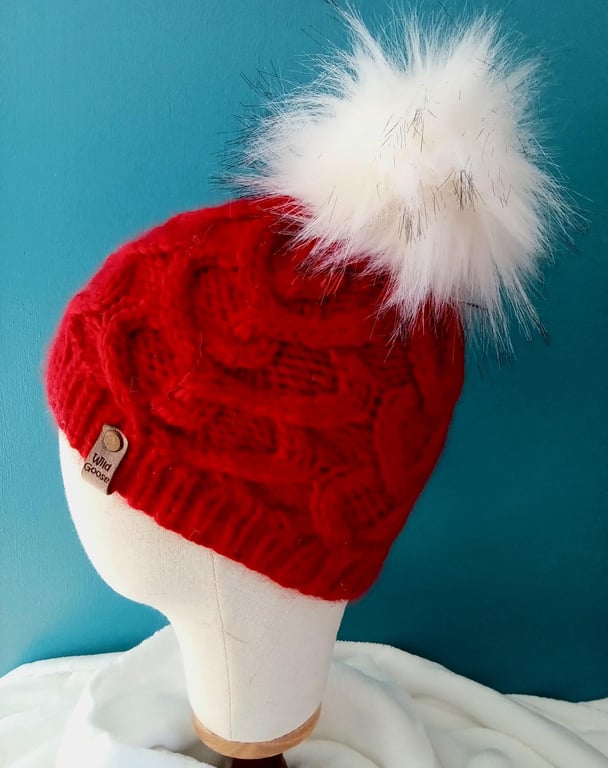Hand Knit Hat in luxury Merino Wool. With removable faux fur pom. S-M adult size