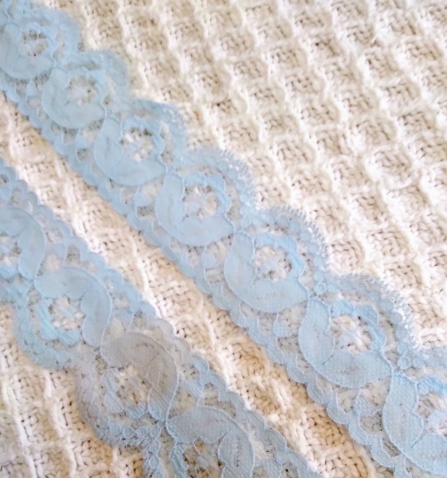 3 metres pale blue nylon 3.75 cm wide floral lace trim for sewing projects
