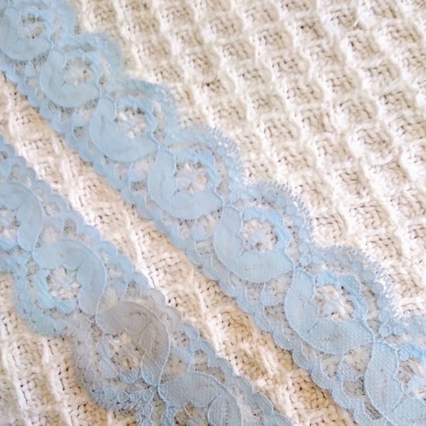 3 metres pale blue nylon 3.75 cm wide floral lace trim for sewing projects